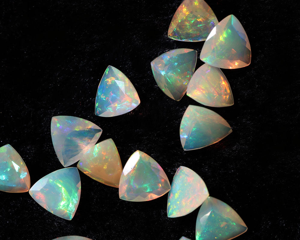 Wollo Opal trillion 8 mm