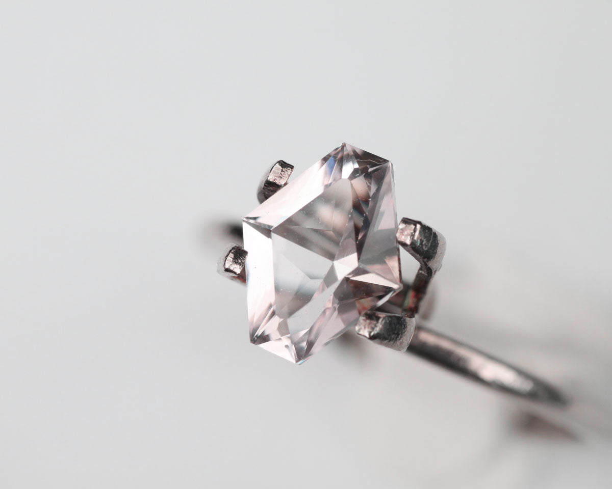 Morganite Crystal Flower 8mm 0.93 ct