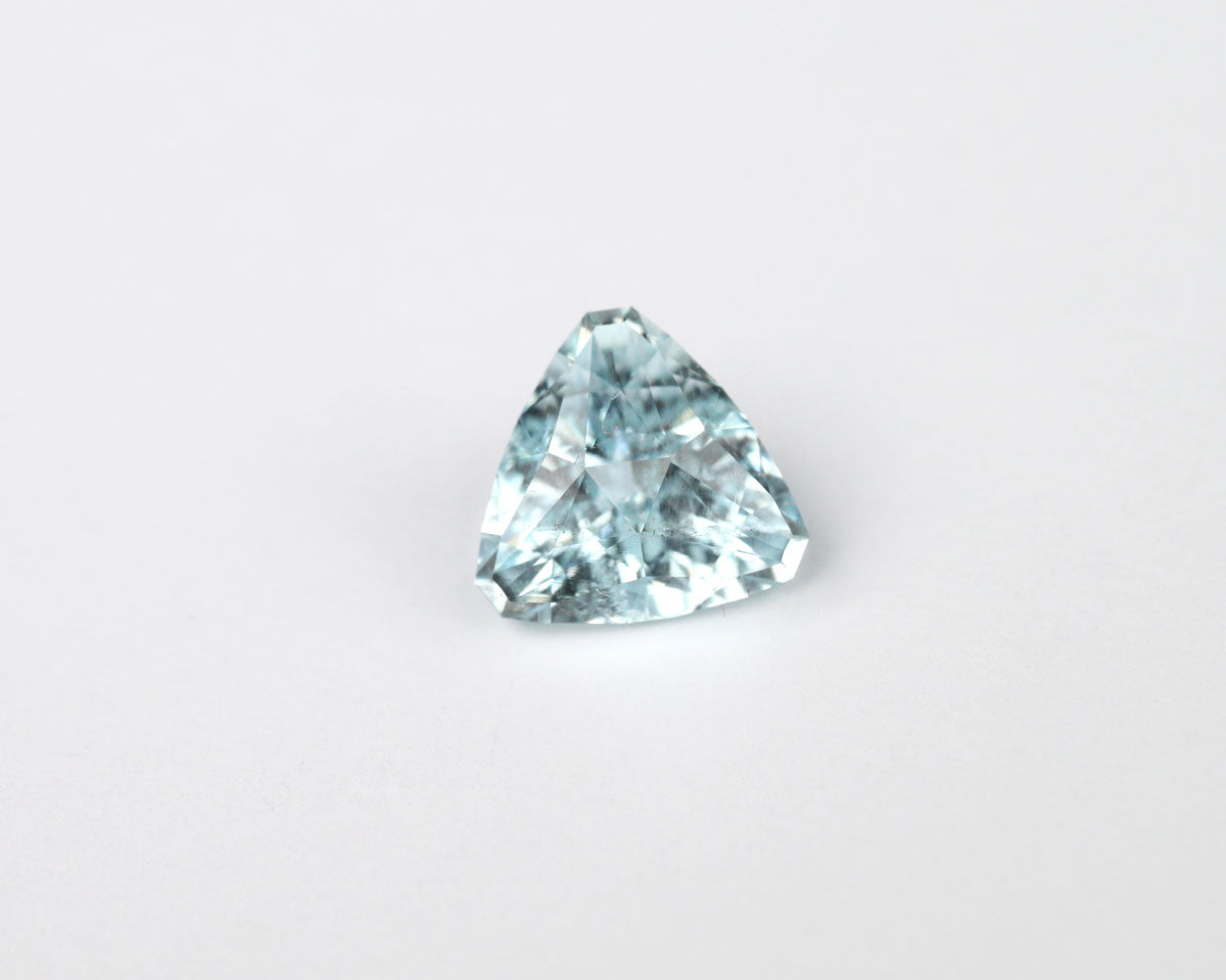 Aquamarine Frostgiant cut 7 mm 1.1 ct