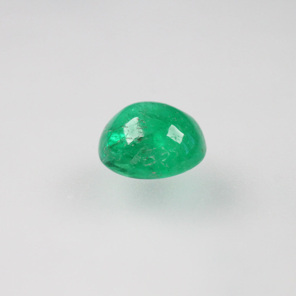 Shakiso Emerald Cabochon oval 1.95 ct