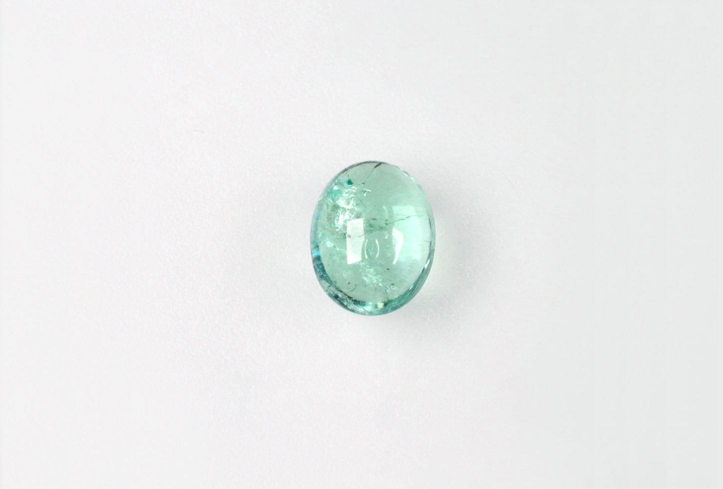 Shakiso Emerald oval Cabochon 1.9 ct