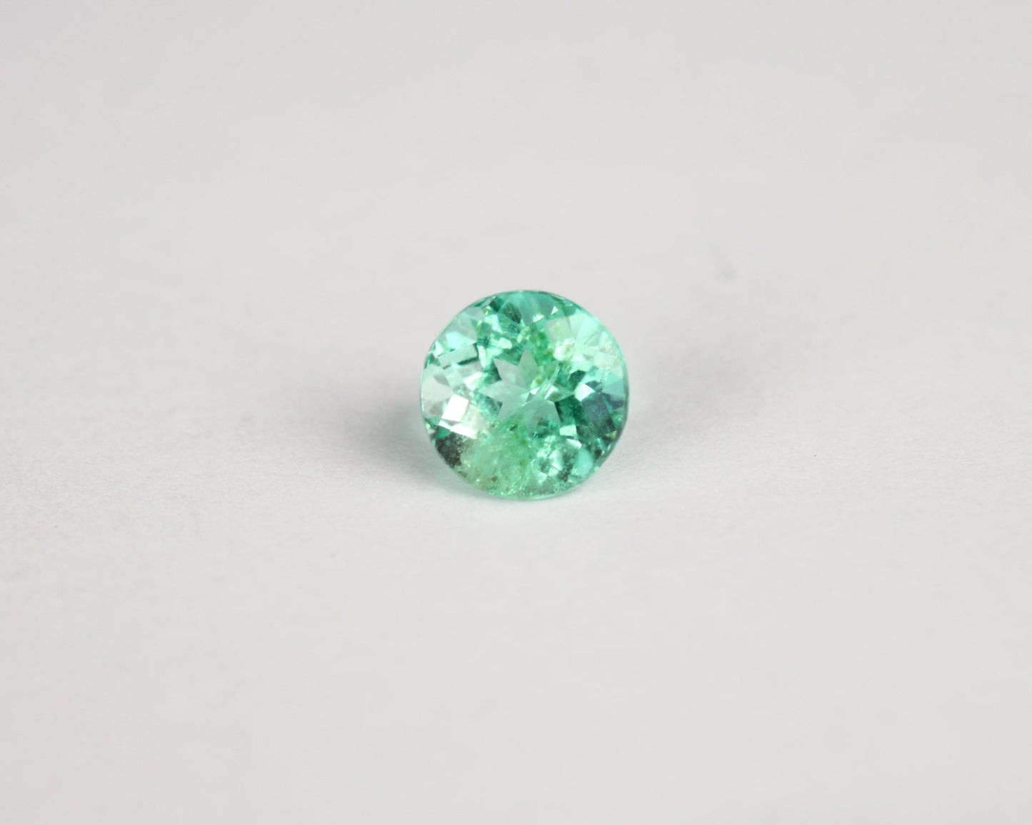 Shakiso Emerald round 0.55 ct