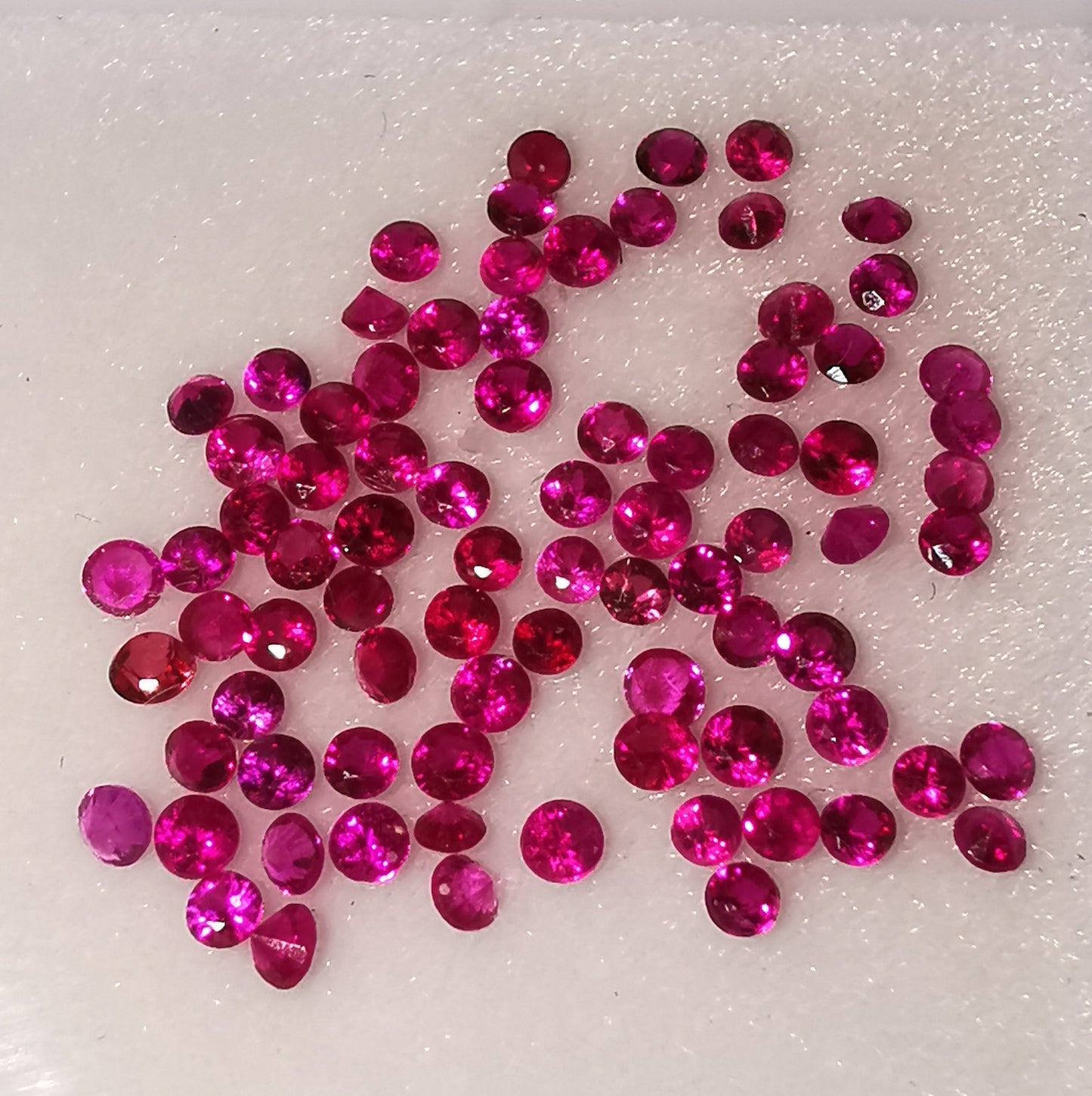 Facet cut ruby 1 to 1.3 mm
