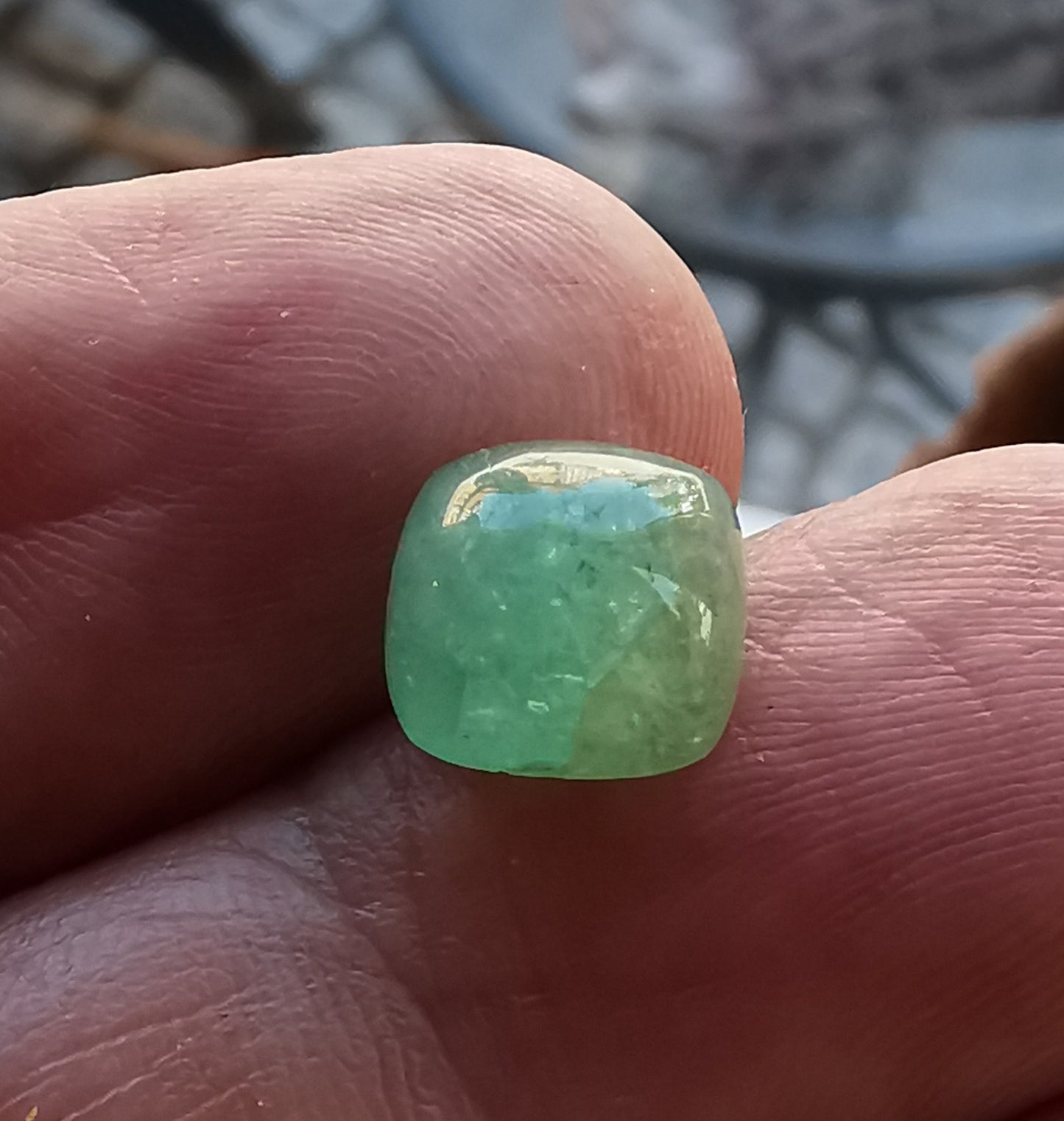 Shakiso Smaragd Cabochon kvadrat 4,2 ct