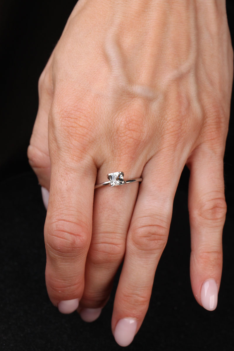 Goshenite Eye-of-hours 0,8 ct