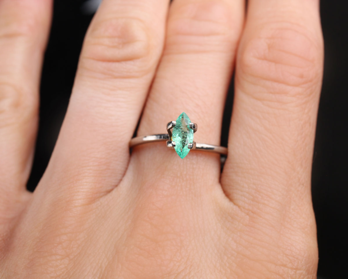 Shakiso Emerald marquise 0.4 ct