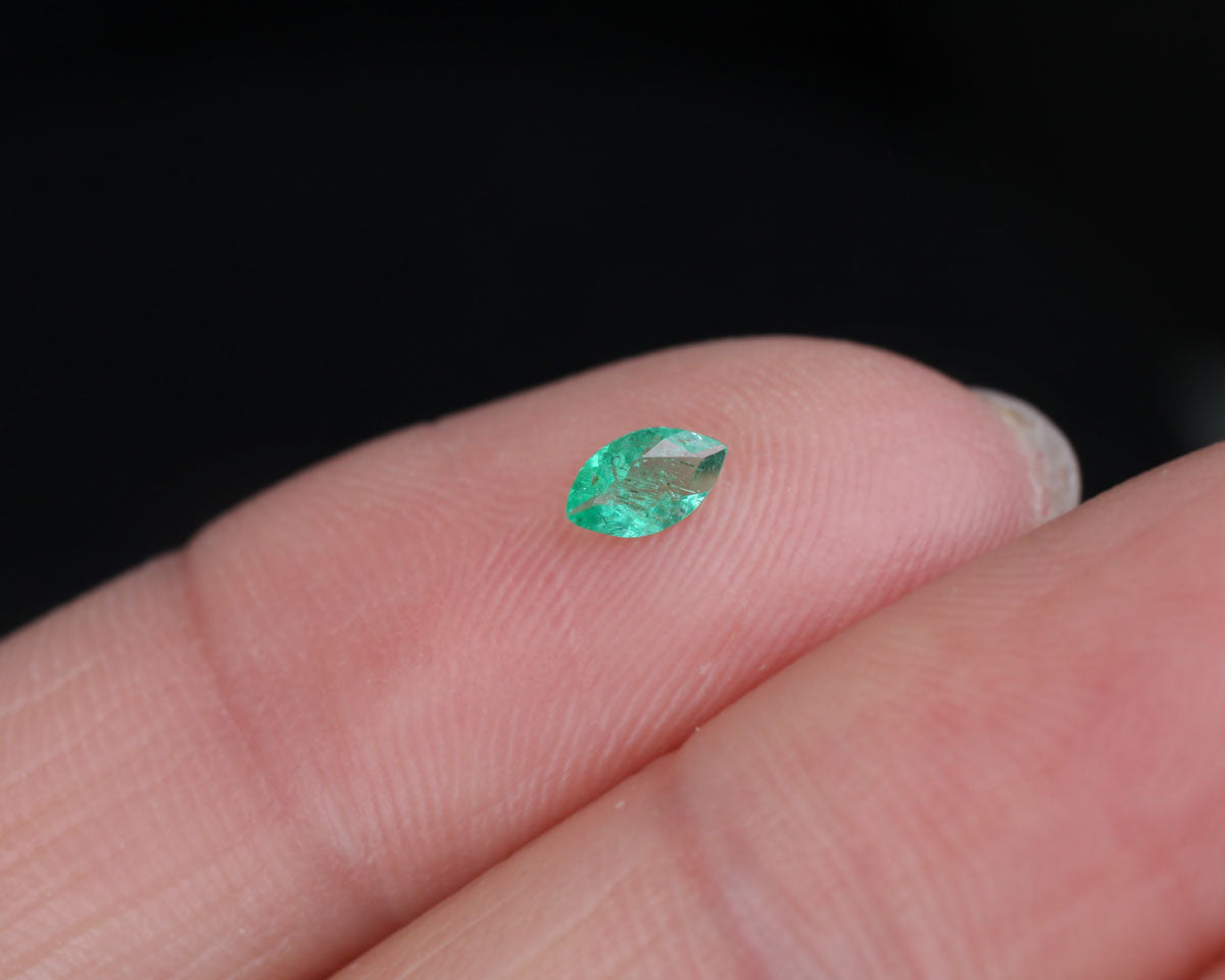 Shakiso Emerald Marquise 0.1 ct
