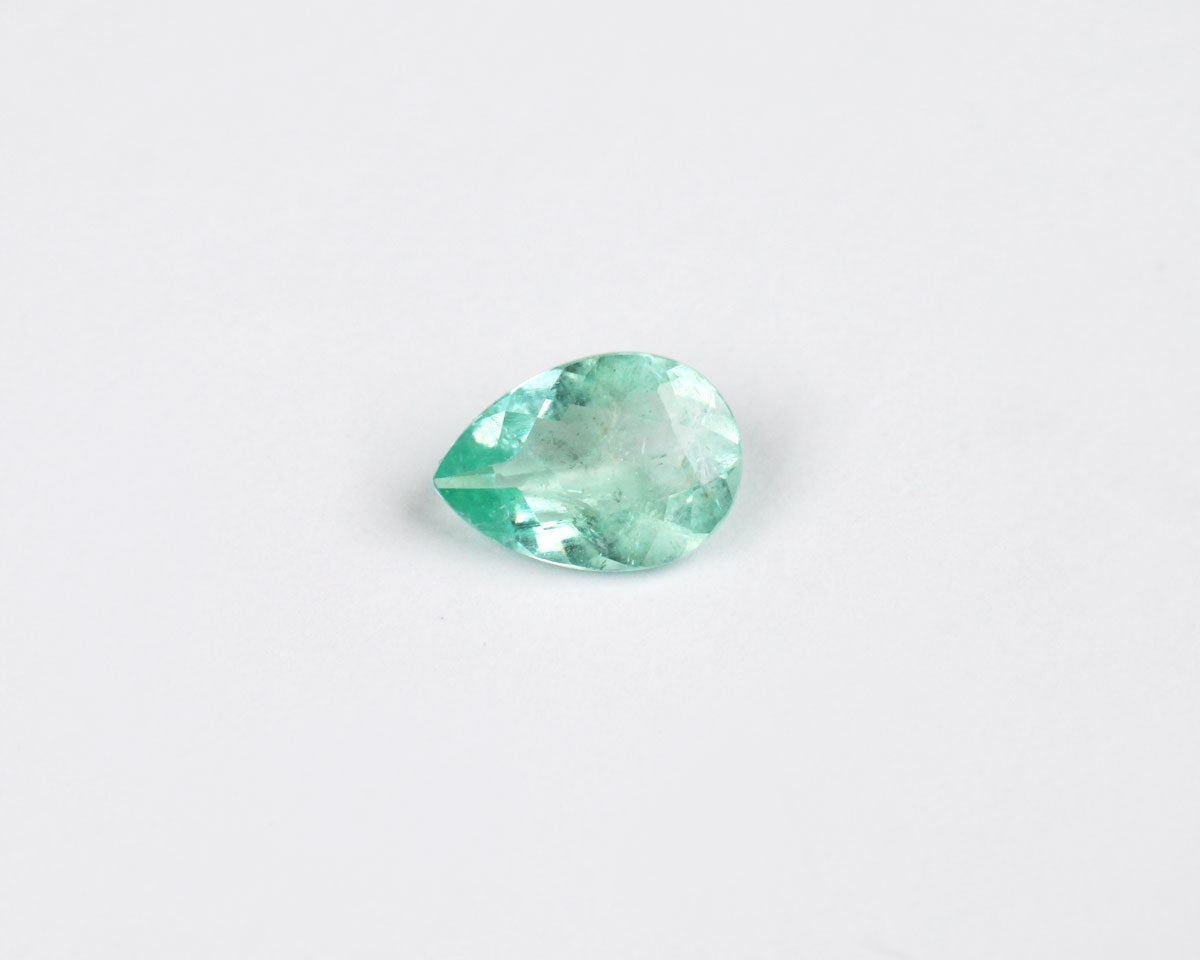 Shakiso Emerald drop 0.4 ct