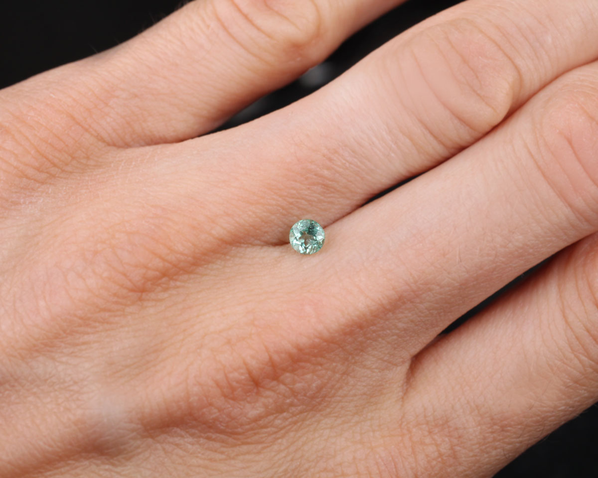 Shakiso Emerald round 0.3 ct