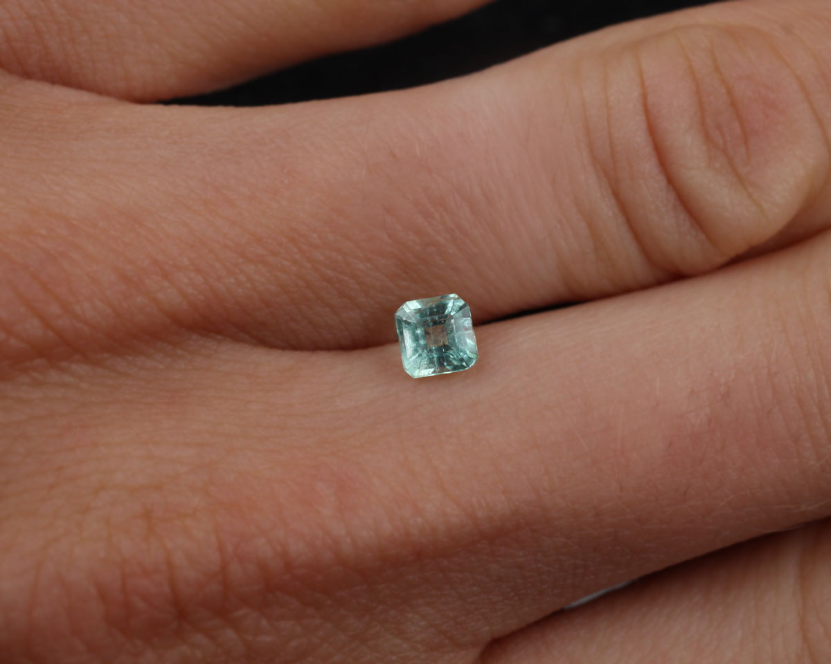 Shakiso Emerald square 0.36 ct