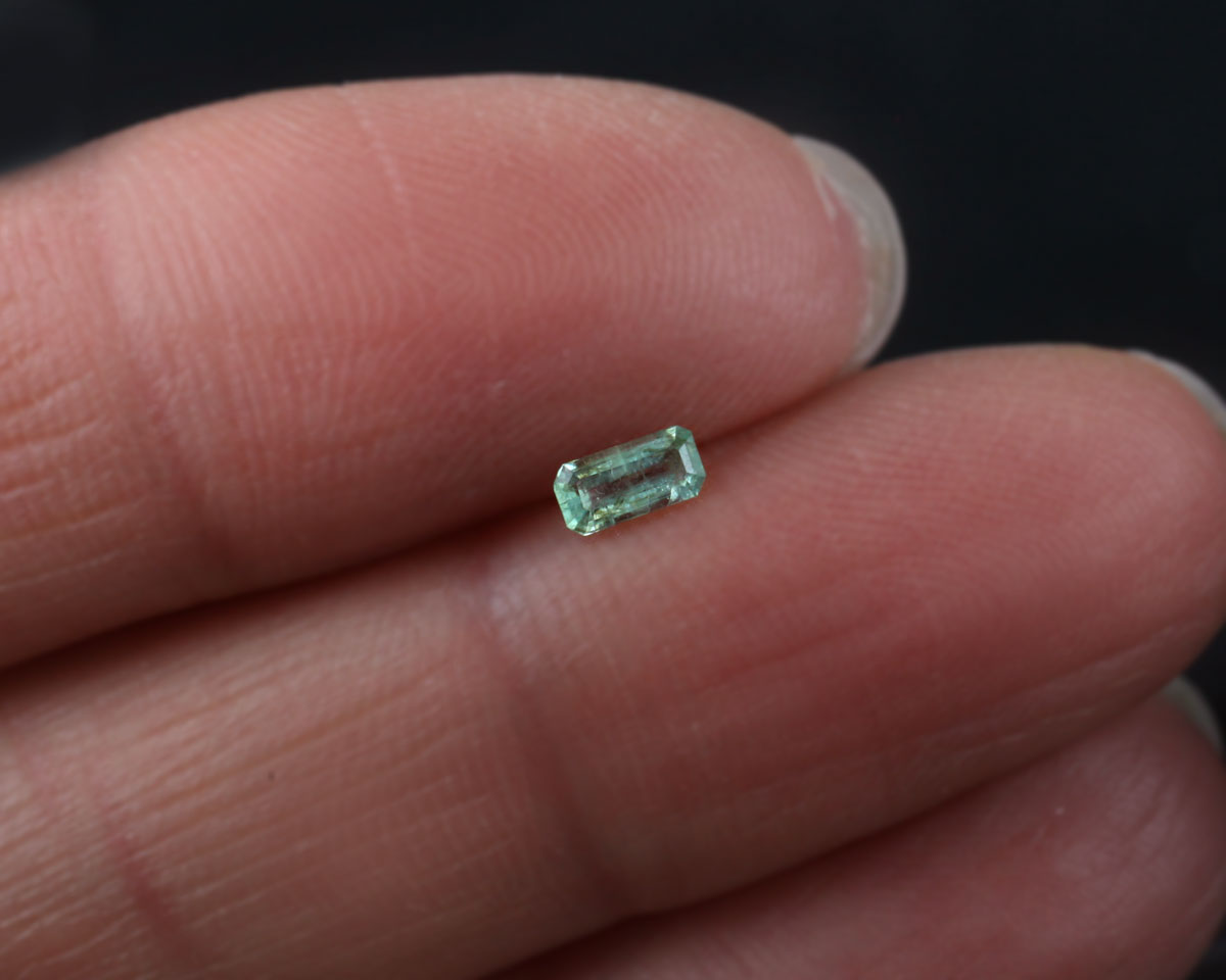 Shakiso Smaragd baguette 0,13 ct