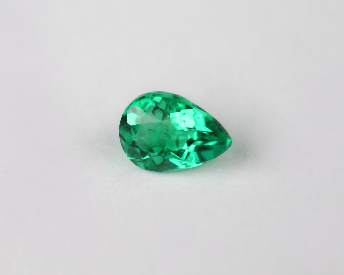 Shakiso Emerald drop 0.13 ct