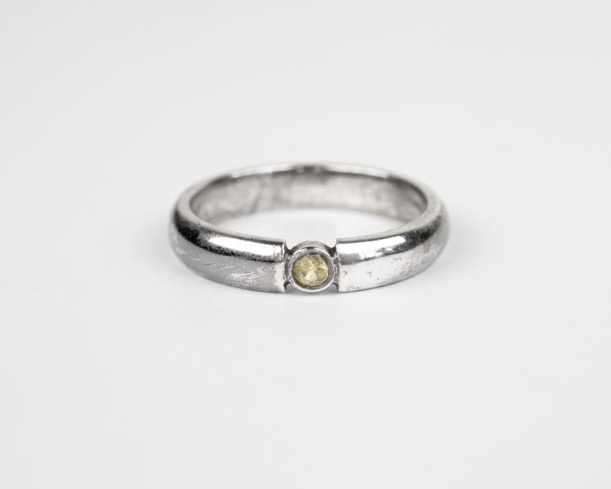 Silverring med gul safir