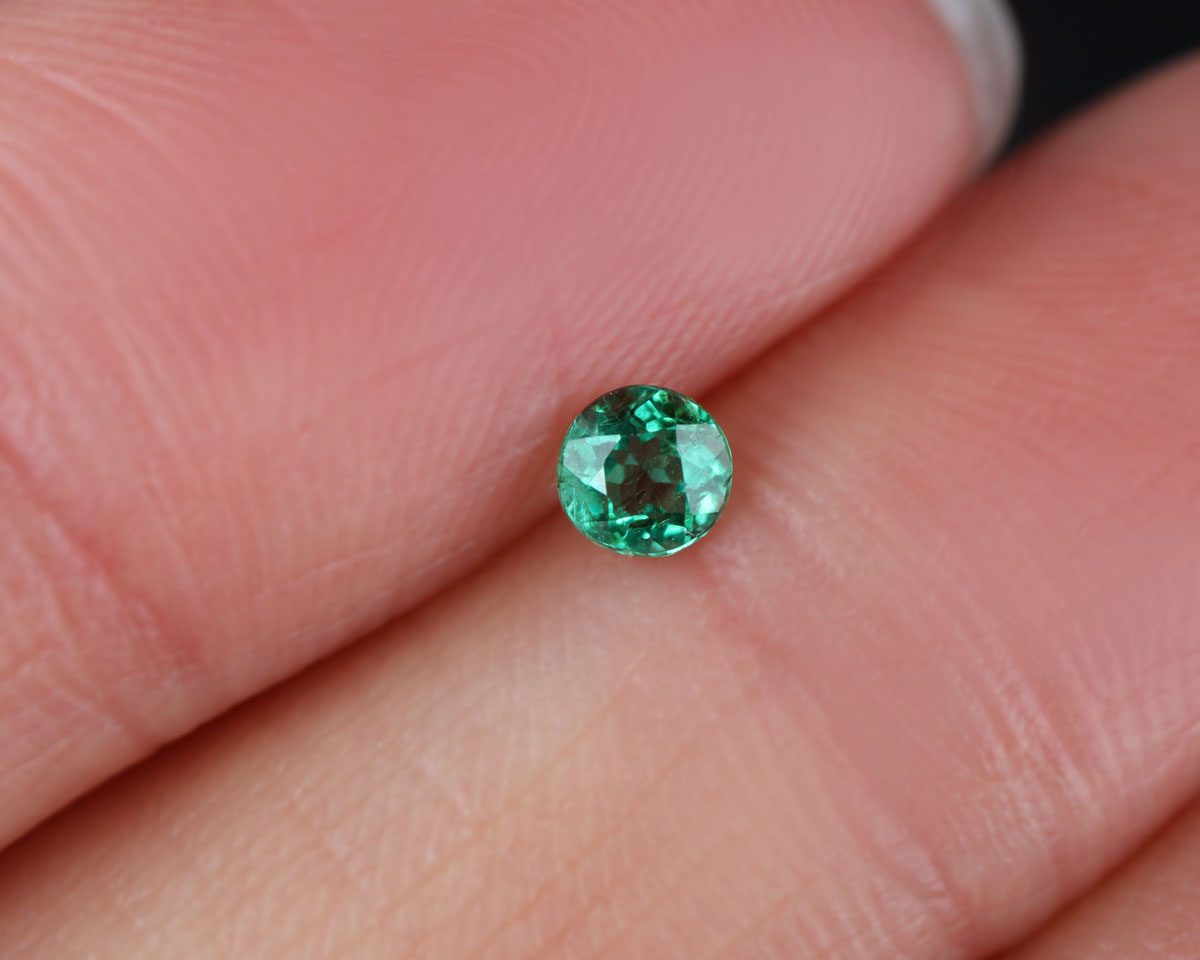 Shakiso Emerald round 0.16 ct