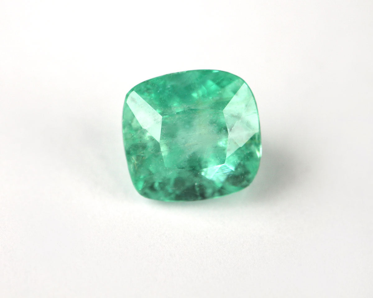 Shakiso Emerald cushion 0.85 ct