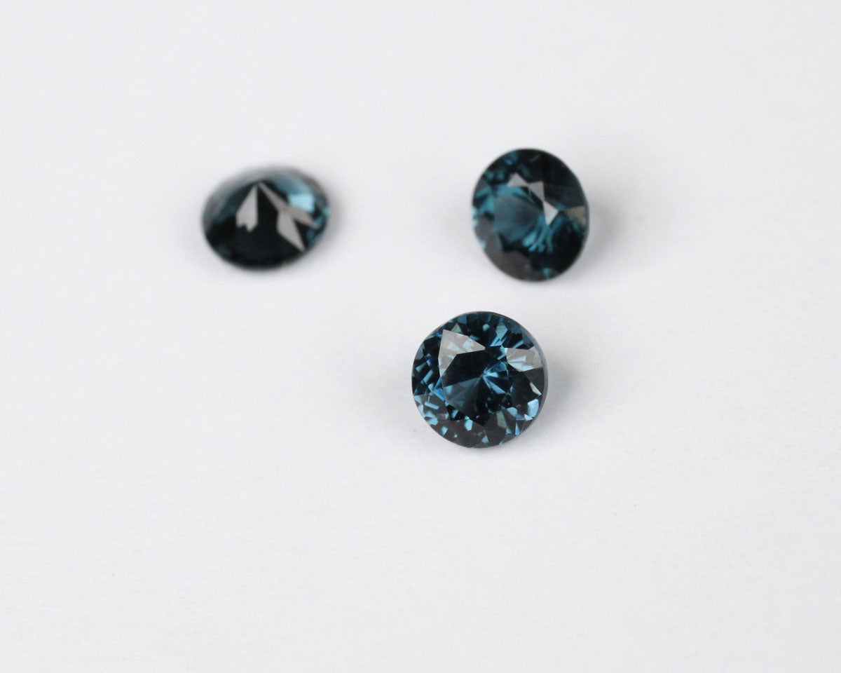 Spinell Lot 3st rund 0,8 ct