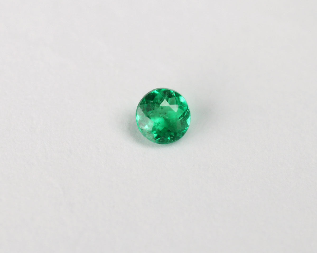 Shakiso Emerald round 0.04 ct