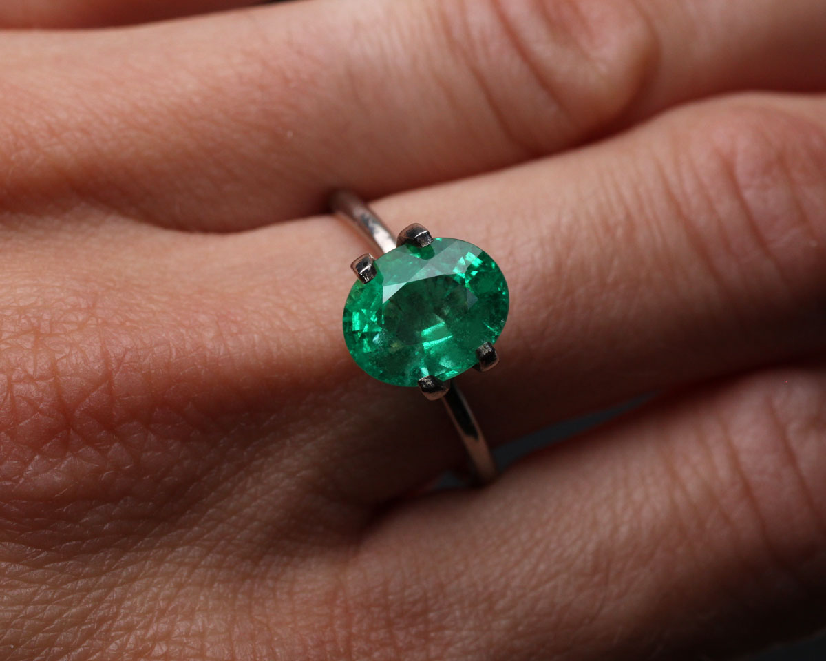 Shakiso Emerald Oval 2.41 ct