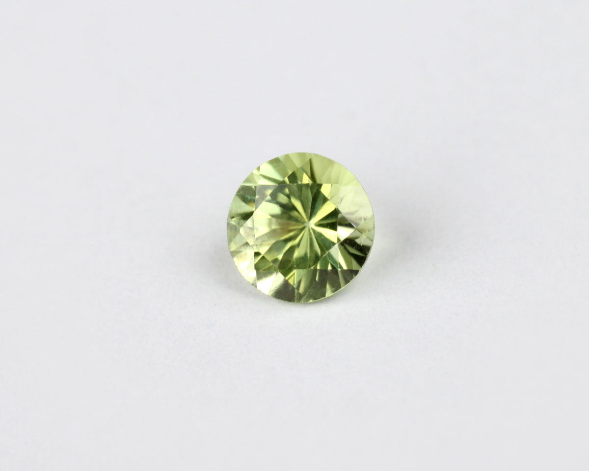 Peridot briljant rund 0,25 ct 4 mm