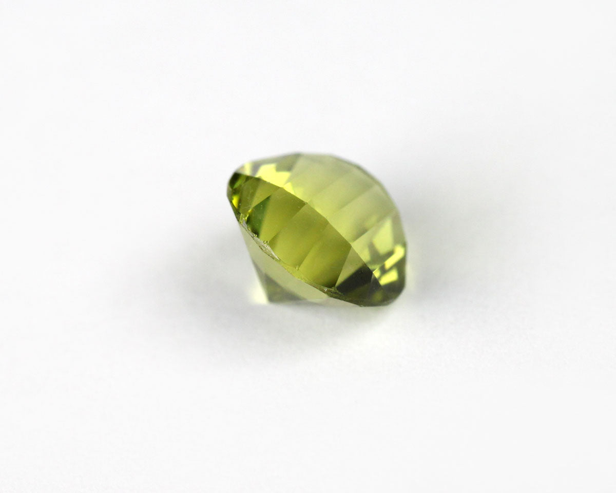 Peridot 1,58 ct rund