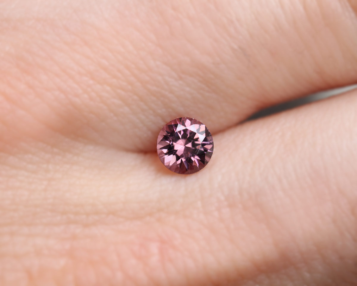 Spinel 0.4 ct Round