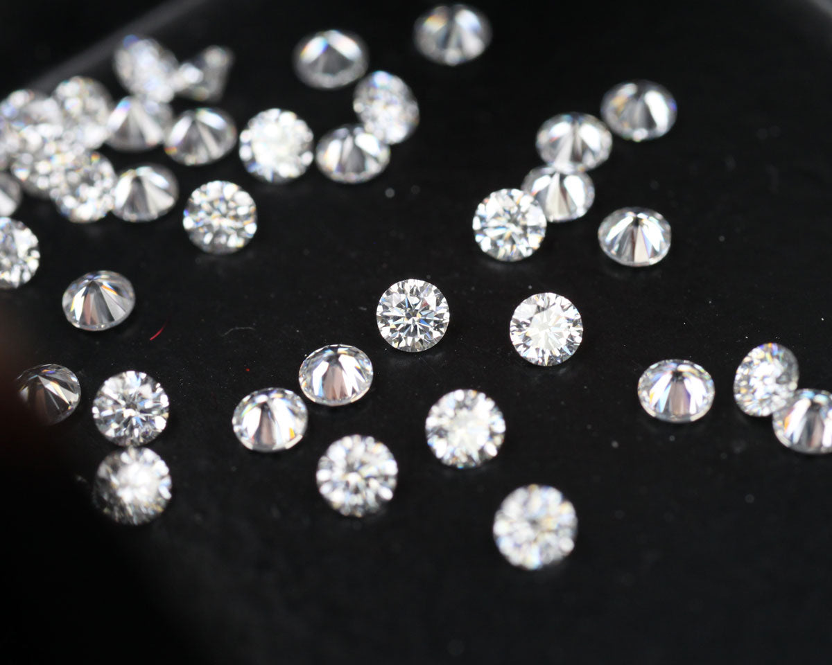 Diamant Vit rund 2 mm 0,03 ct Labbodlad