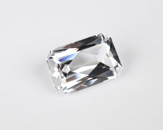 Spinell ljusblå rektangulär 18 x 12 mm