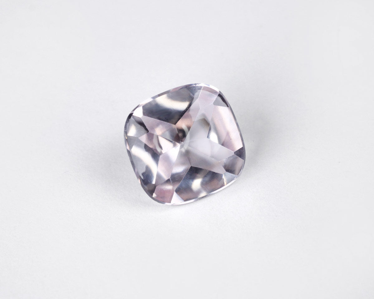 Spinell rosa 9 mm fyrkantig