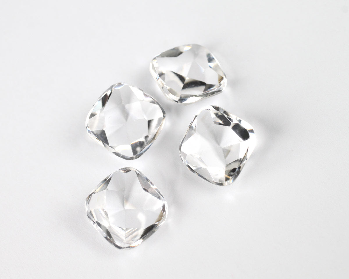 Spinell fyrkantig Puresse 9x9 mm