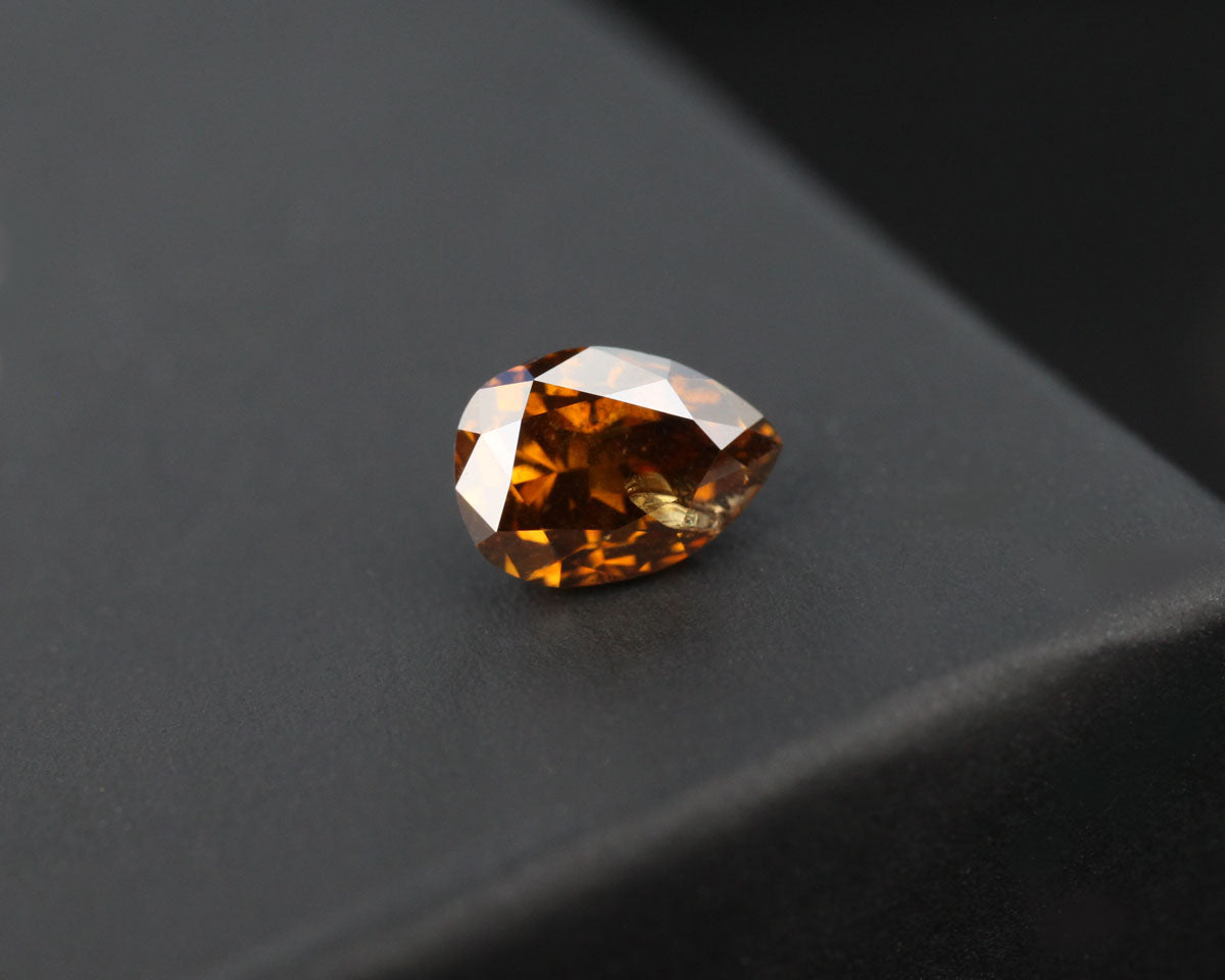 Diamant Cognac drop 5 mm 0,4 ct