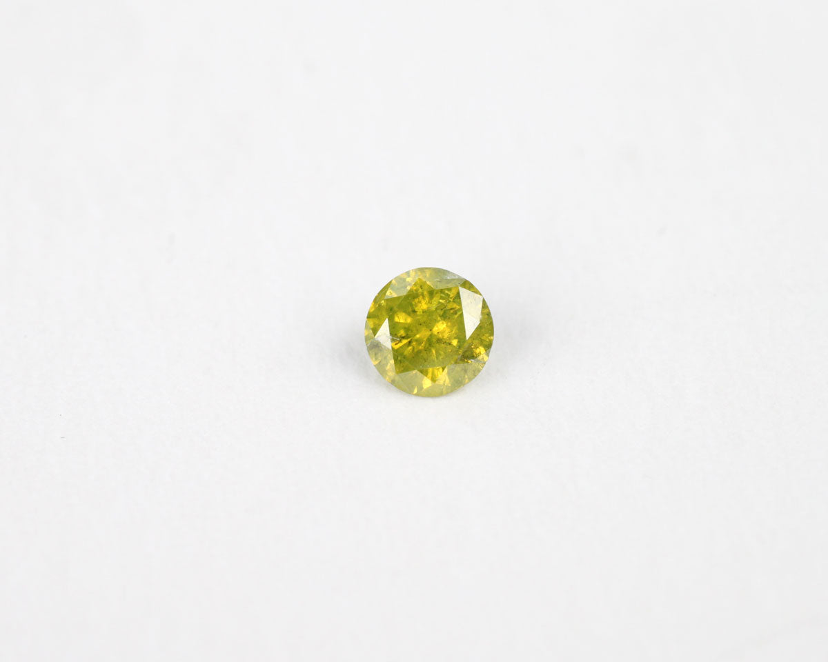Diamond greenish yellow round 4 mm 0.24 ct