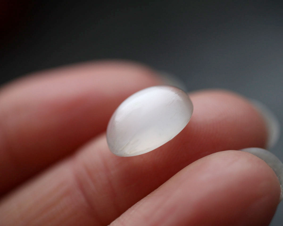 Moonstone Oval 12x9mm