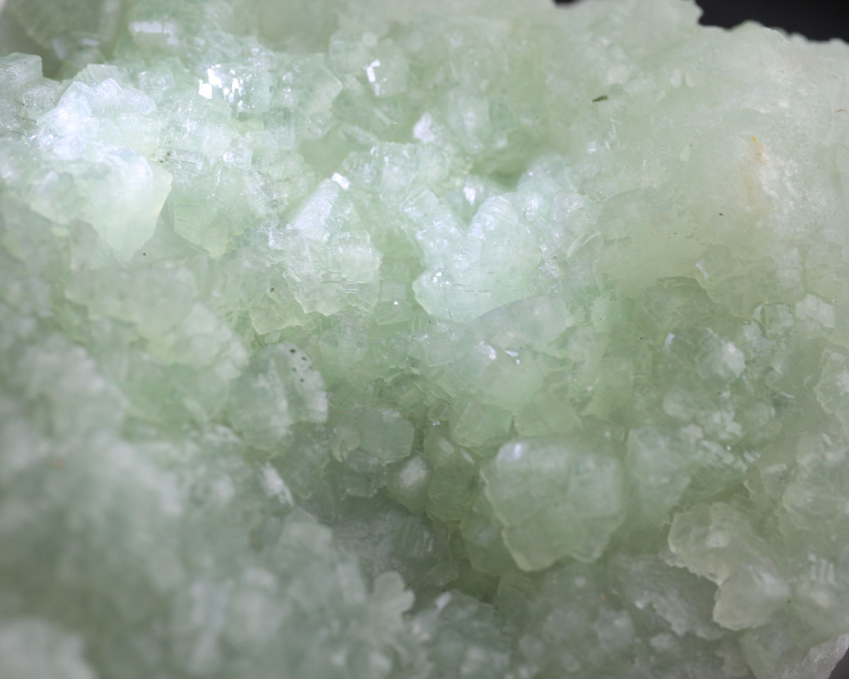 Prehnit från Marocko