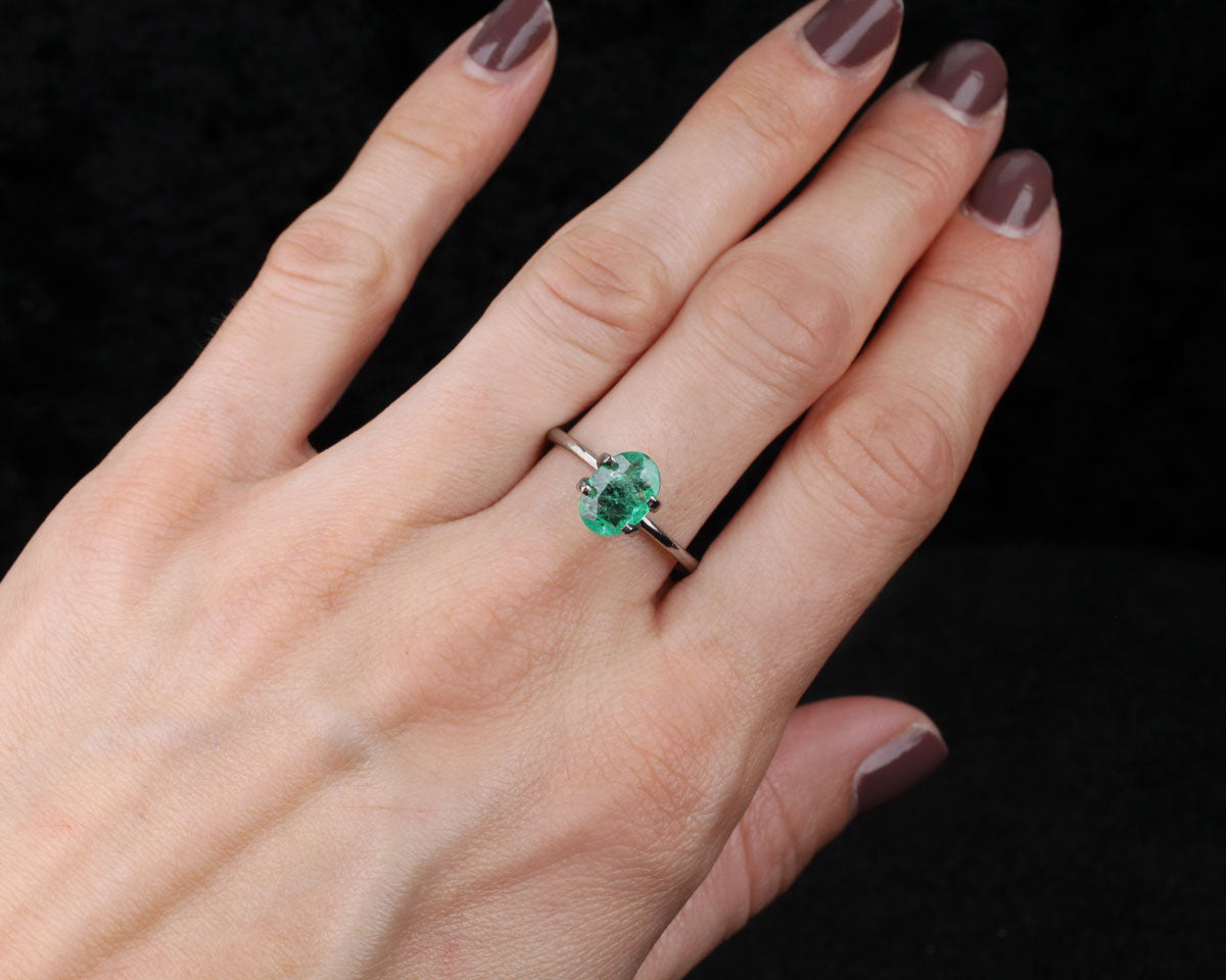 Shakiso Smaragd oval 1,01 ct