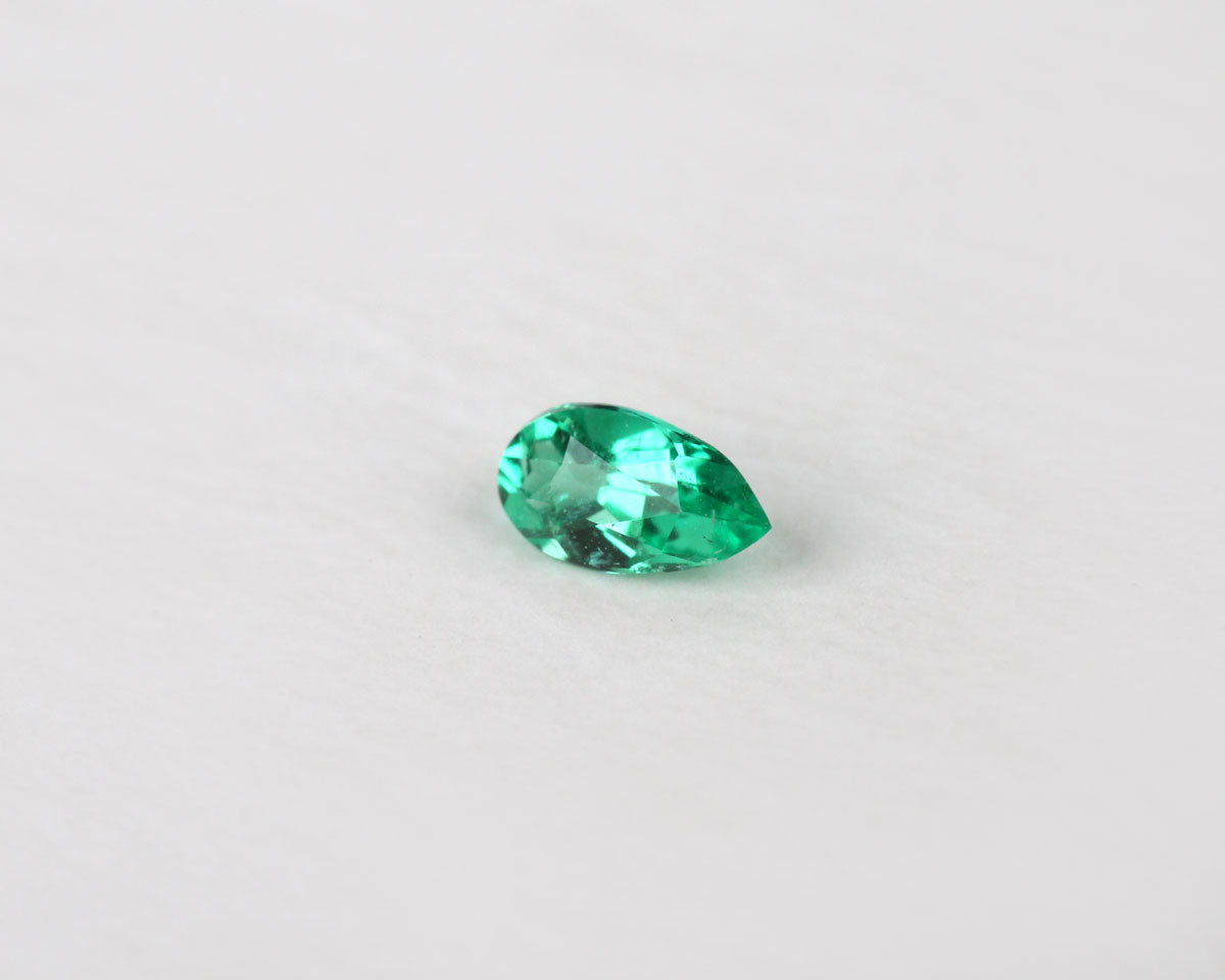 Shakiso Emerald drop 0.125 ct