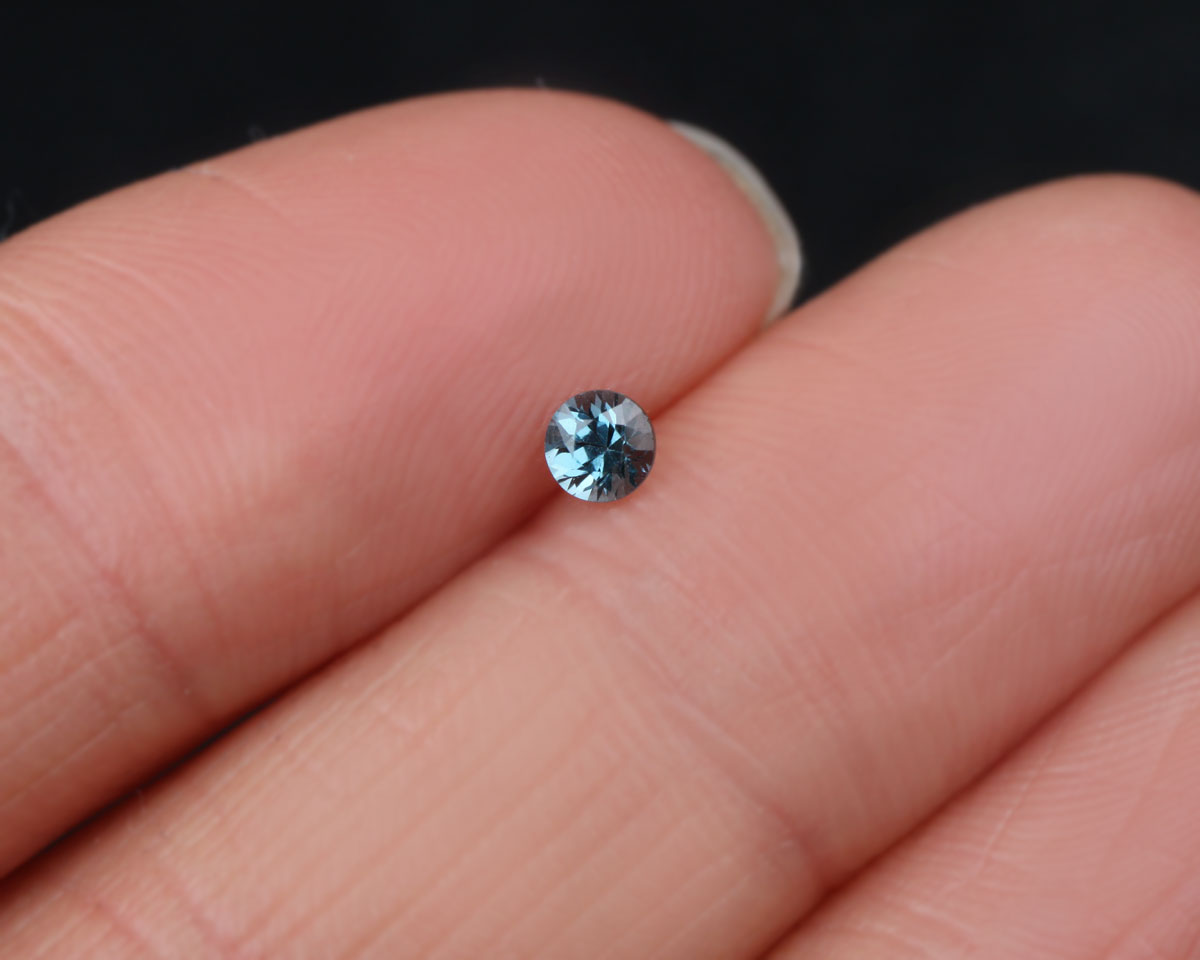 Spinel blue round 3 mm 0.17 ct