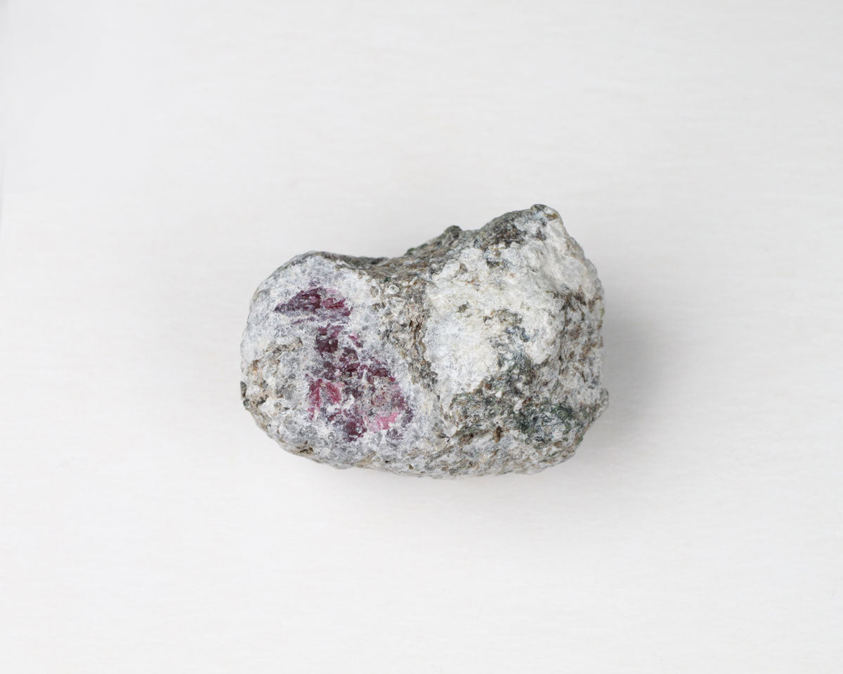 Greenland Ruby Corundum 21.37 g