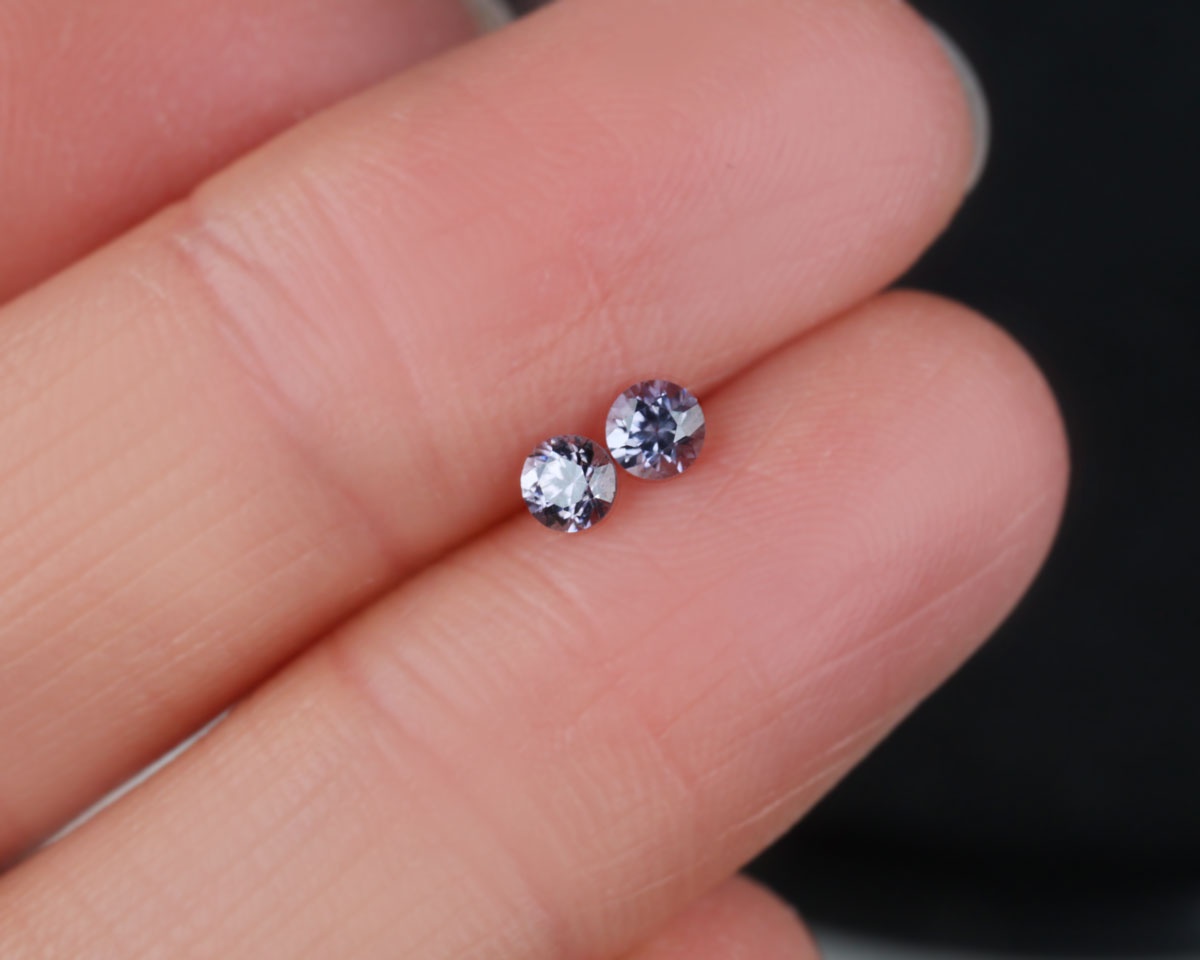 Spinel lila rund 3 mm par 0,3 ct