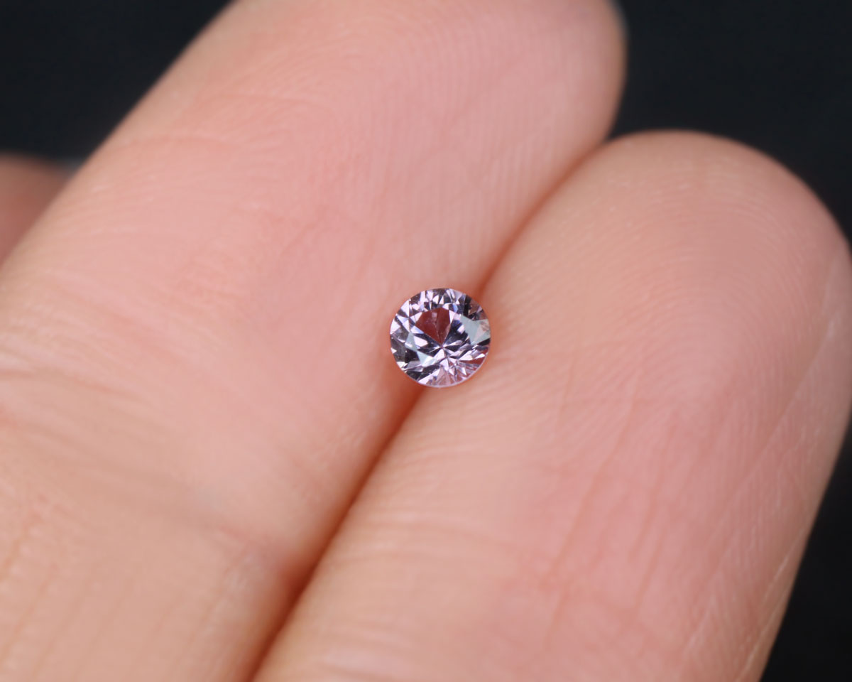 Spinel lila rund 3 mm 0,14 ct