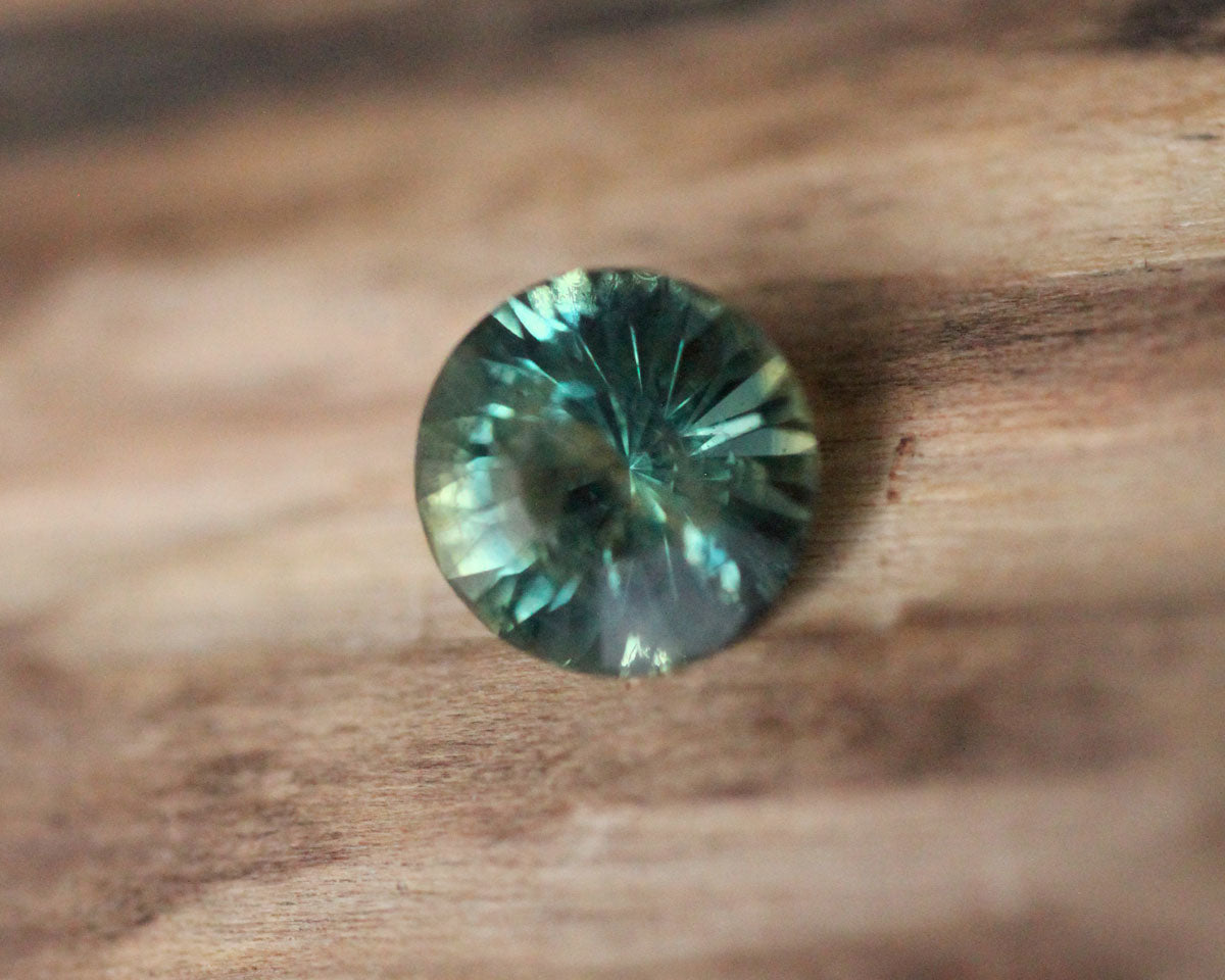 Sapphire round 7 mm 1.38 ct