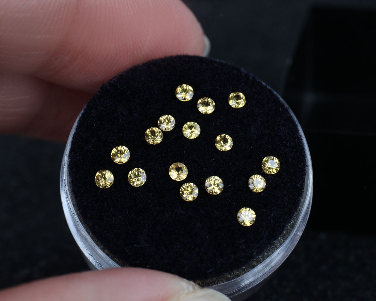 Yellow calibrated sapphires 2mm 0.05 ct