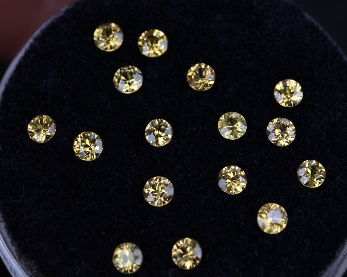 Yellow calibrated sapphires 2mm 0.05 ct