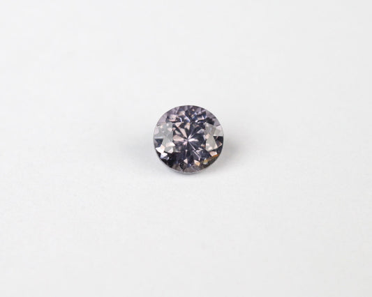 Spinell lila 4 mm 0,3 ct