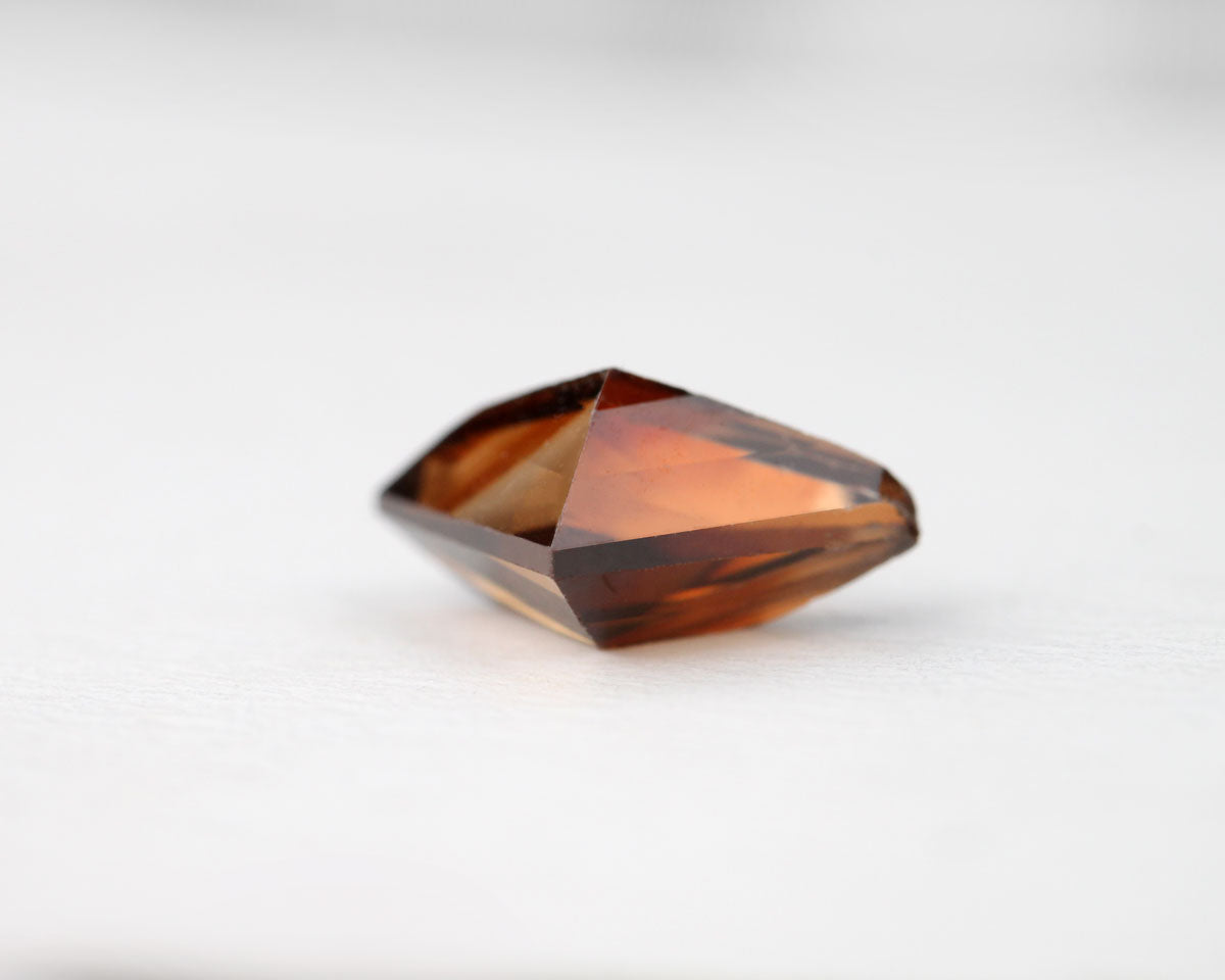 Zirkon 1,84 ct
