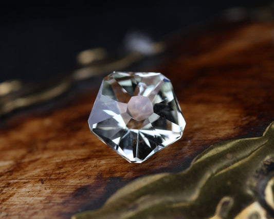 Beryl Sakura slipad 1 ct 61 fasetter