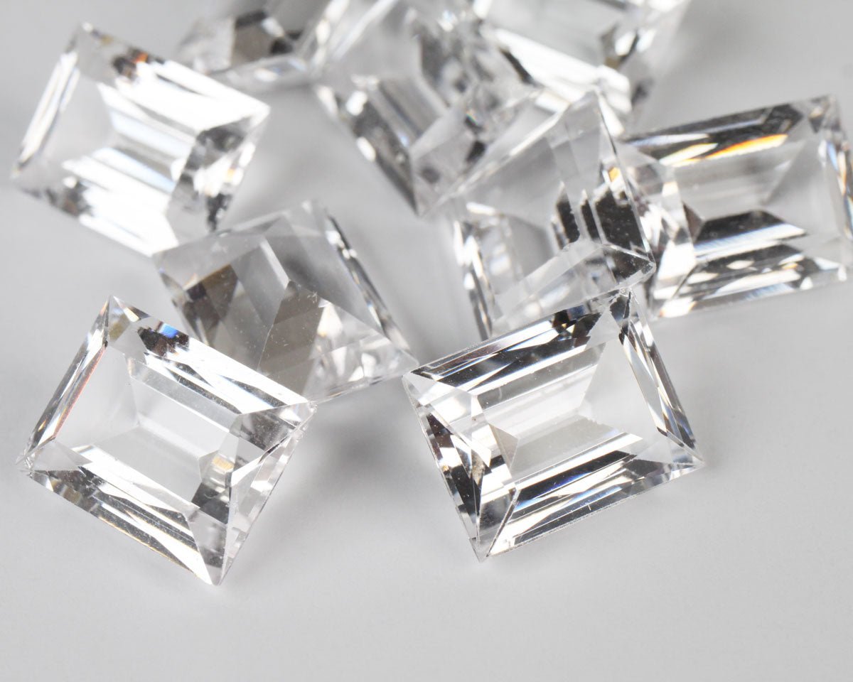 Spinell vit rektangel 13x10 mm