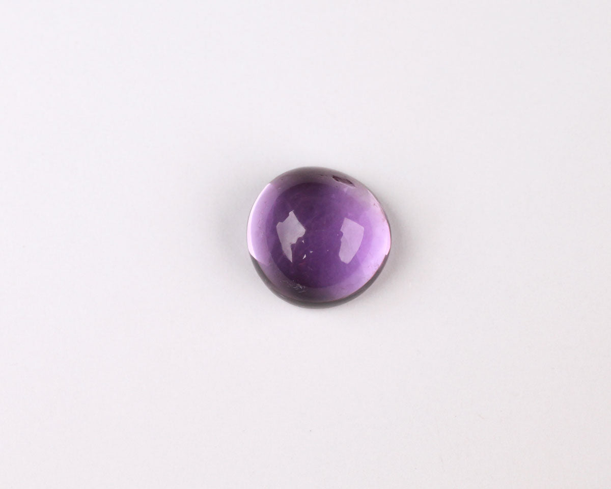 Amethyst cabochon round 9 mm 2.8 ct