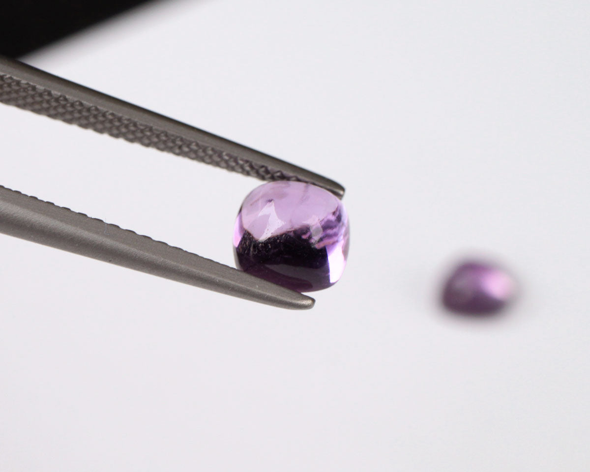 Amethyst cabochon square pair 6 mm 2 ct