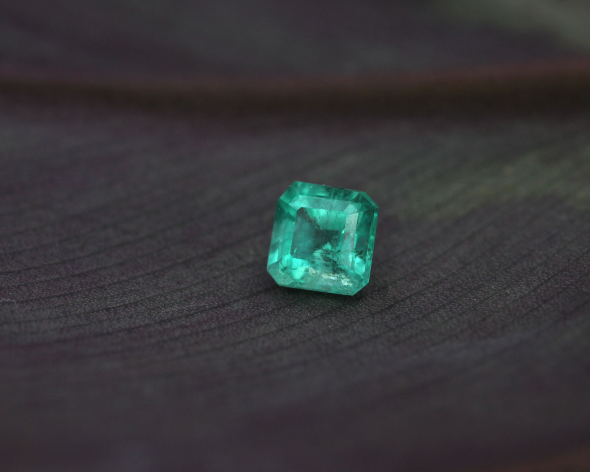 Shakiso Emerald square 0.38 ct