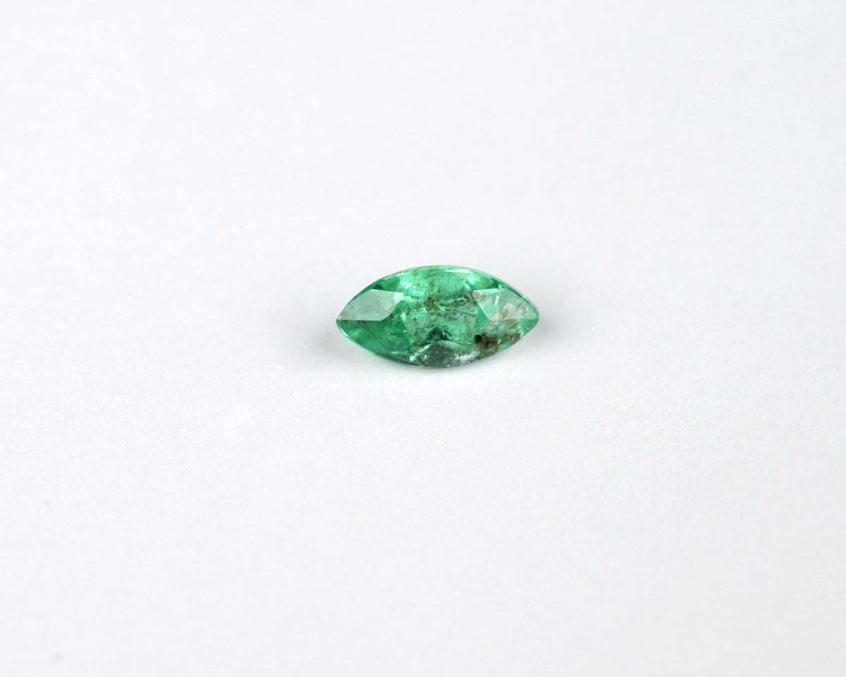 Shakiso Emerald marquise 0.2 ct